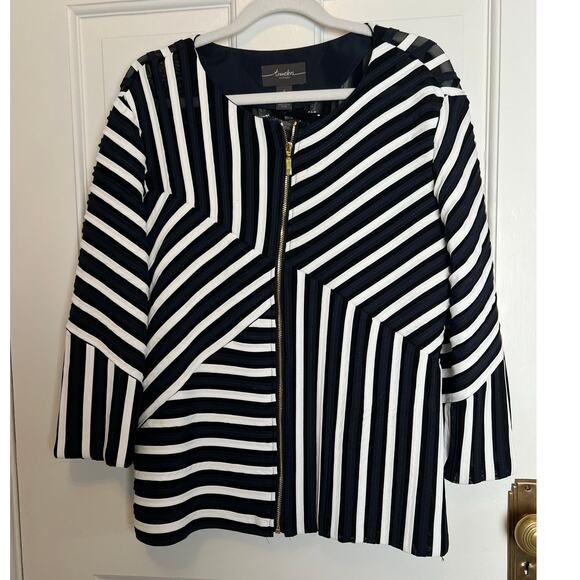 Chico's Traveler s Women's 1 / M Ribbon Stripe Zip Front Jacket Blue White Mesh - Picture 1 of 13